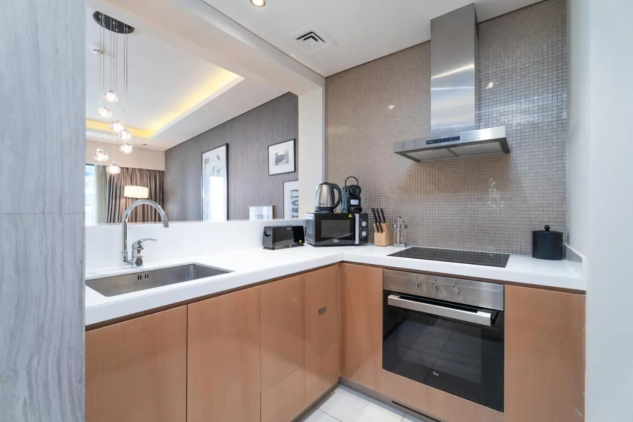 Aliving Classic 1Br Paramount Towers Business Bay-6105 Dubai Apartment